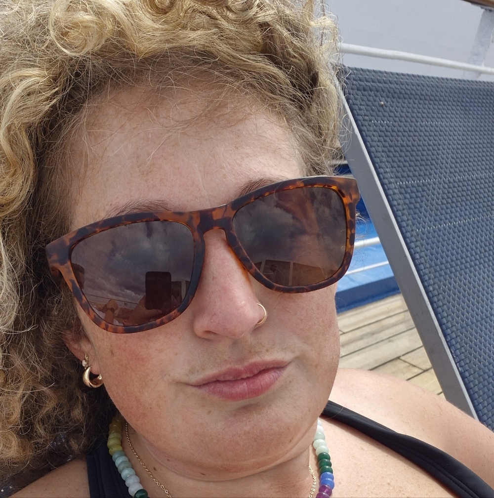 Meet your Posher, Anna